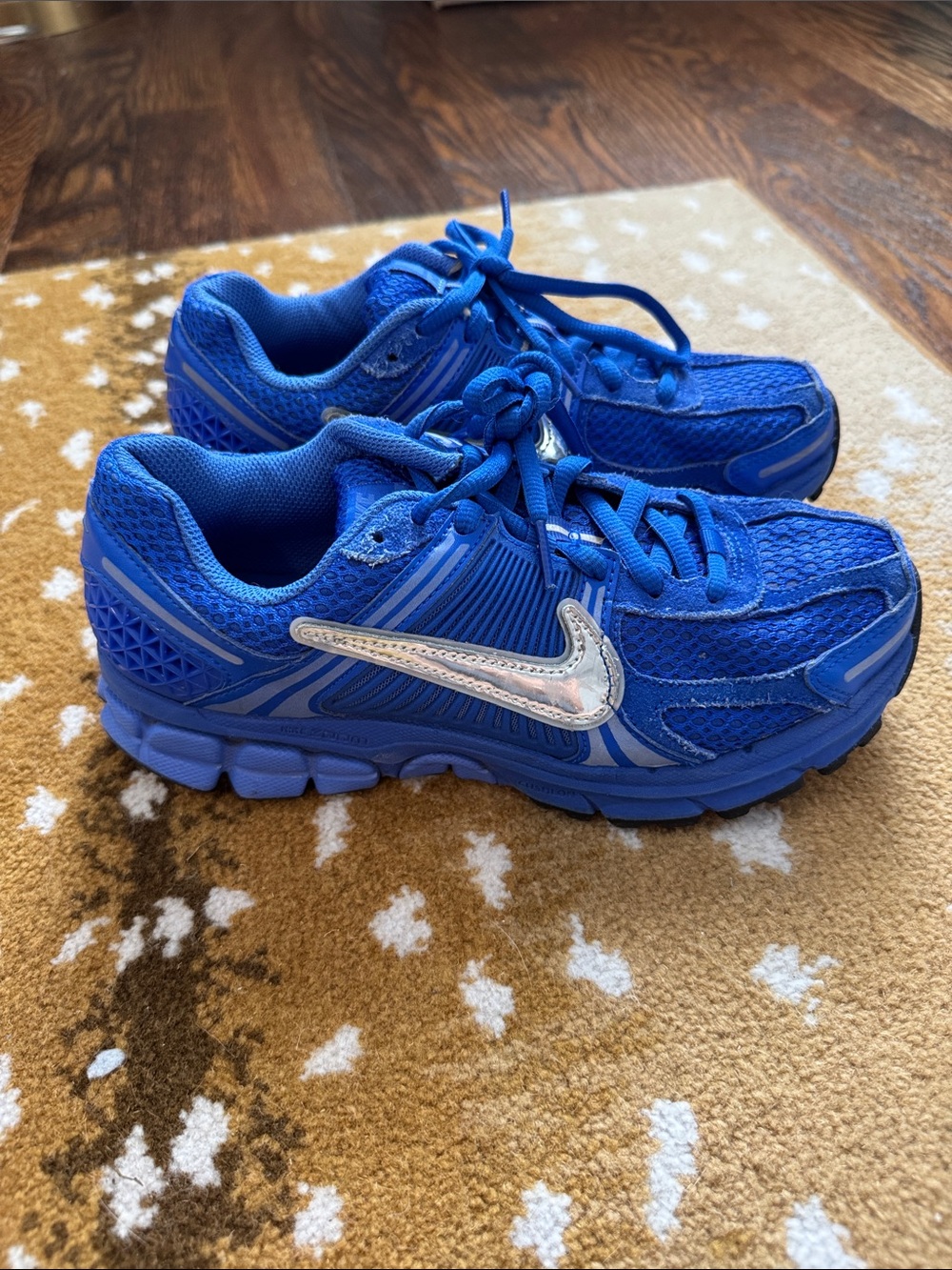 Nike Womens Vomero 5 Blue Running Shoes w/  Silver As Seen on Serena Williams!
